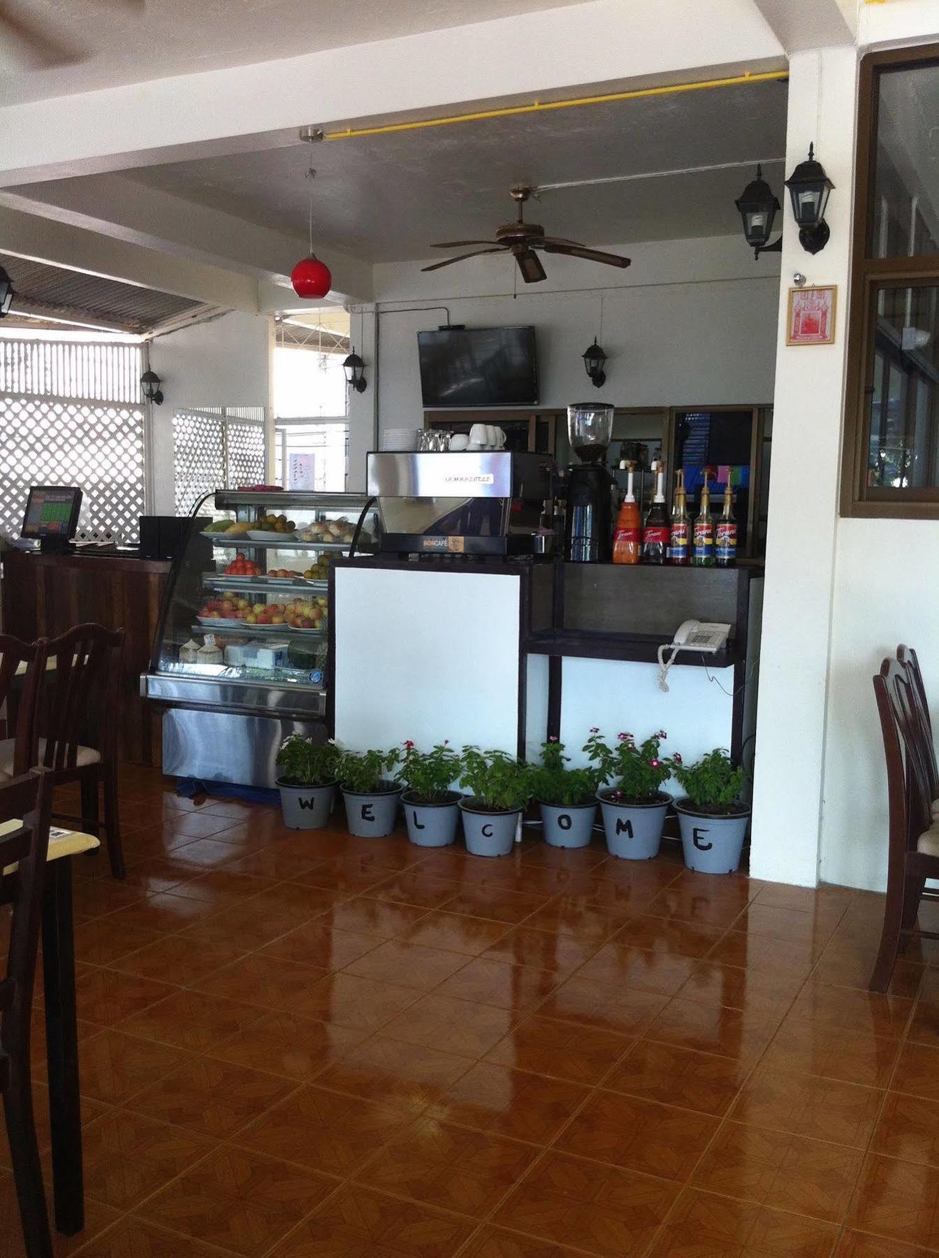 Simple Life Talay & Divers Resort Тау Экстерьер фото